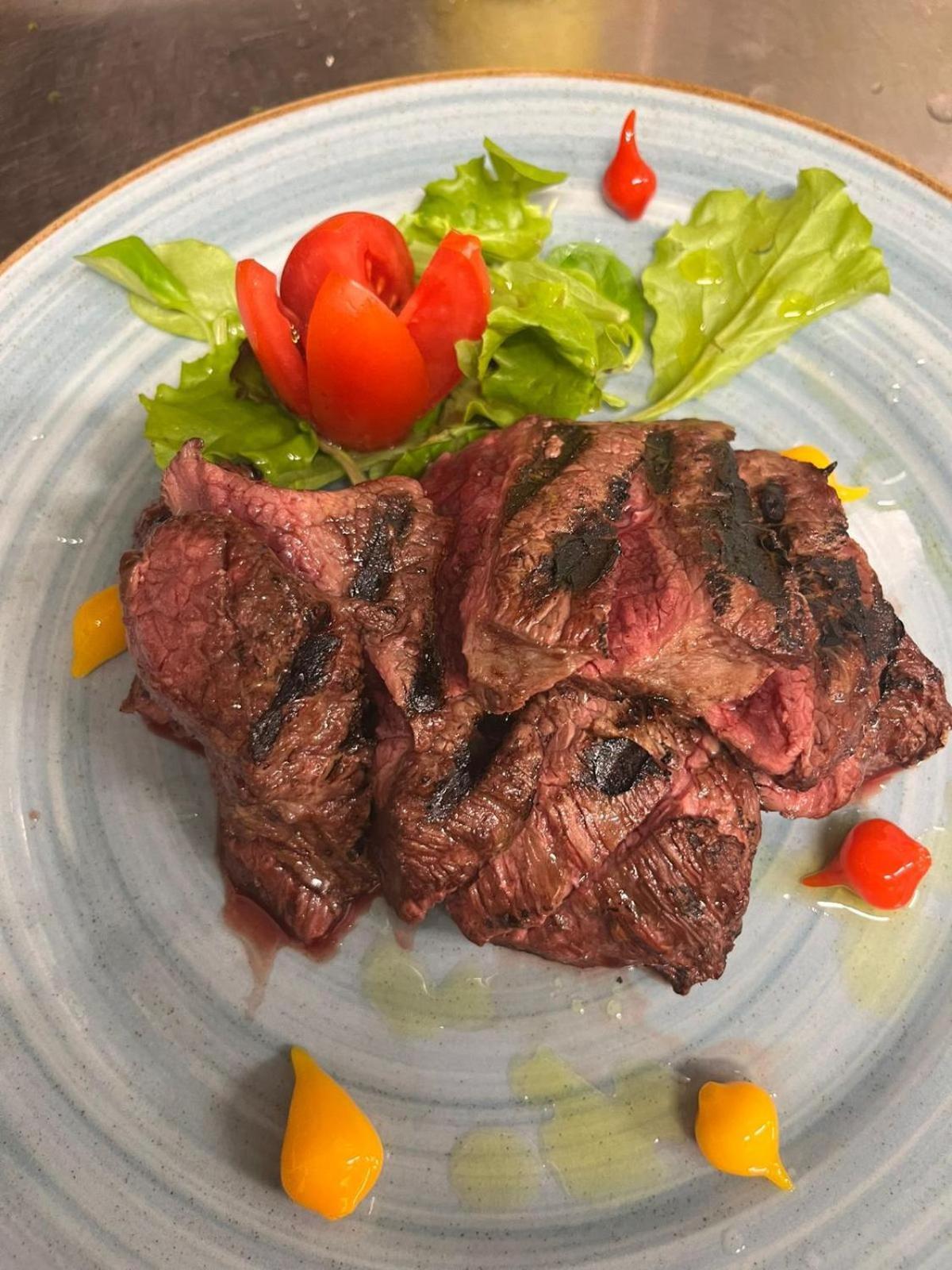 Albergo Ristorante Plaza Tornolo Екстериор снимка
